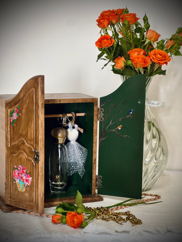 کمد اکسسوری و لوازم آرایش از چوب ام دی اف سایز ۲۵/۱۸